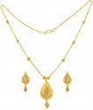22 Karat Gold Necklace Earring Set - Click here to buy online - 2,754 only..