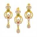 22K Gold Fancy Pendant Set - Click here to buy online - 2,160 only..