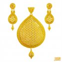 22k Gold Fancy Pendant Set - Click here to buy online - 8,782 only..