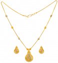 22 Karat Gold Dokia Set - Click here to buy online - 2,830 only..