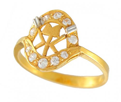 Gold Ladies Ring With CZ 