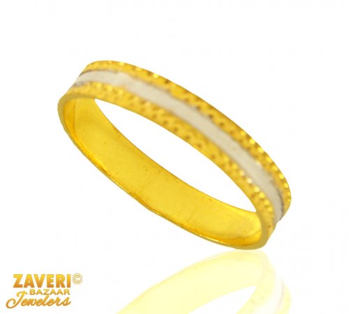 22 Kt Gold Band (Rhodium Plated) 