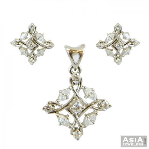18K White Gold Pendant Set  