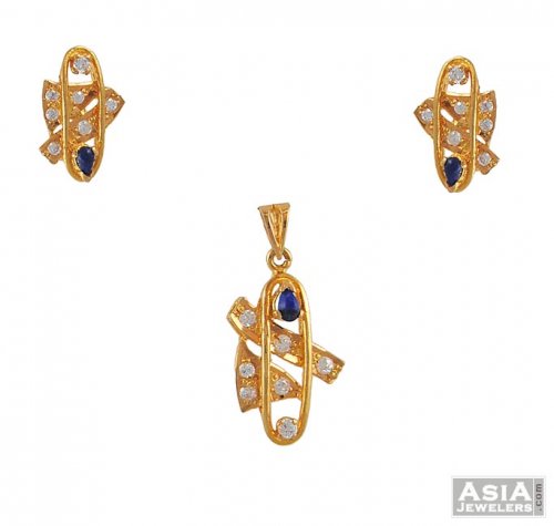 Pendant Set With Cubic Zircons 