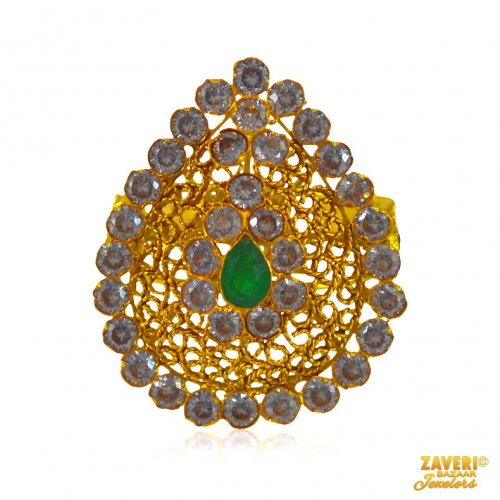 22 Karat Gold Emaerald Ring 