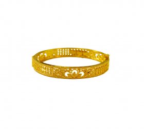 22 Kt Gold Kada for Baby Girl ( Baby Bangles )